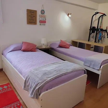 Apartment Em